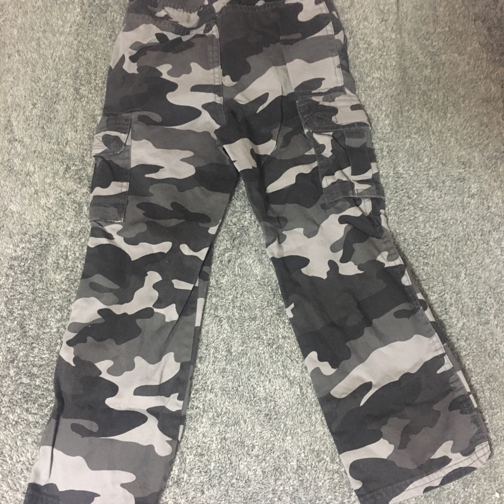 Children’s Place army fatigue pants